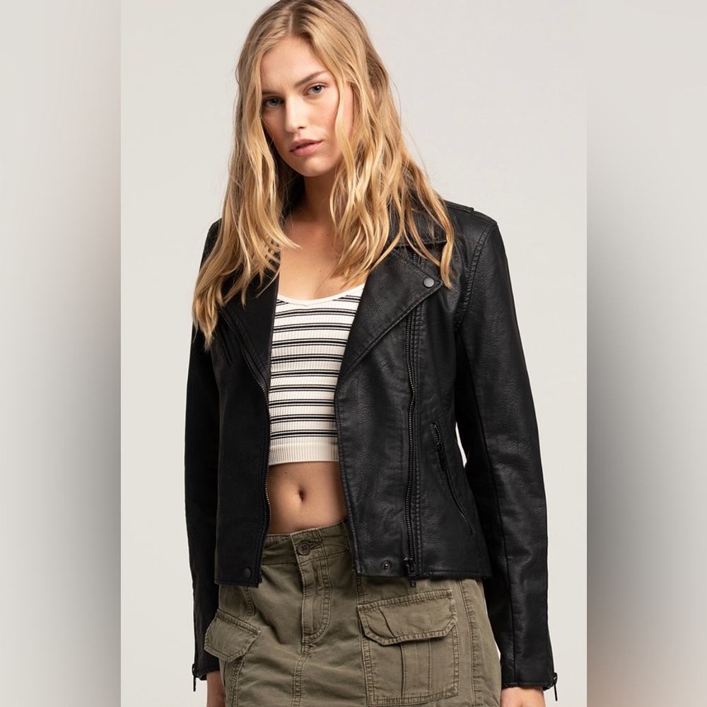 NWT Blank NYC Vegan Leather Moto Biker Jacket Size M Black
